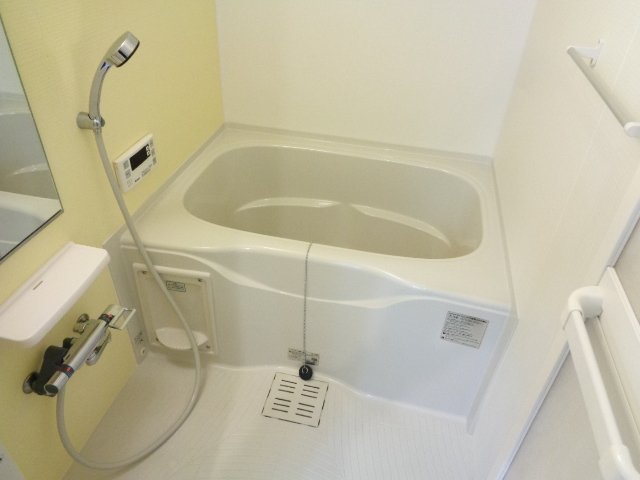 バス・シャワールーム　日々の暮らしに欠かせないお風呂です