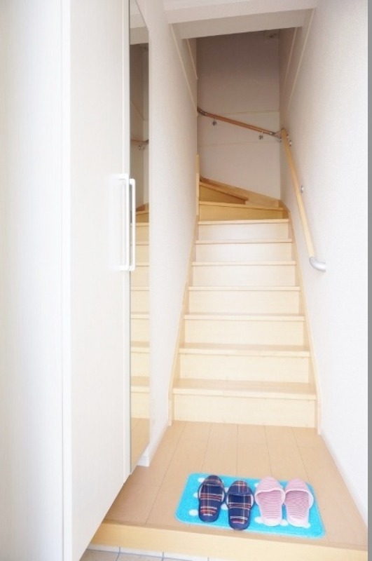 玄関　図面と現状に相違がある場合には現状を優先