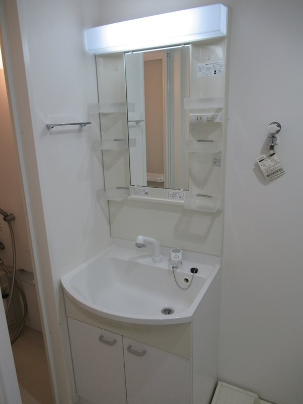 洗面設備　※参考写真