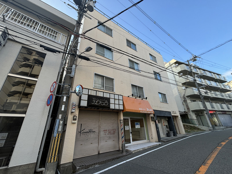 建物外観　ラムール鈴蘭台