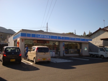 コンビニ　ローソン 諫早多良見店（コンビニ）まで856m