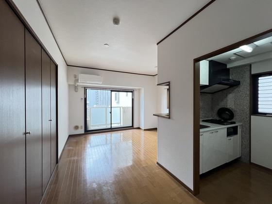 居室・リビング　※別部屋の写真です