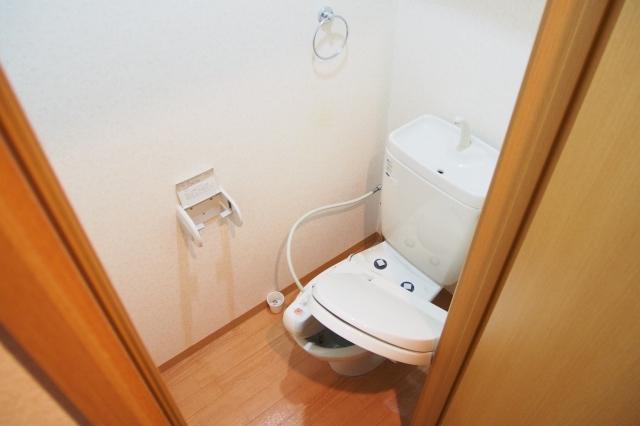 トイレ　トイレ