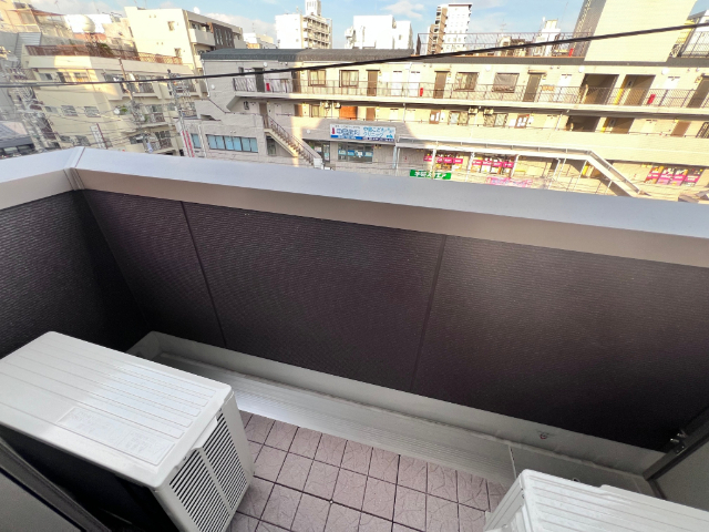 バルコニー　同タイプの他のお部屋