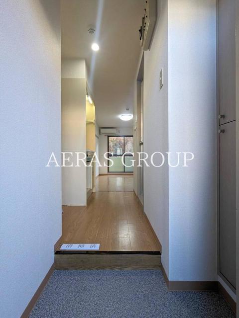 玄関　別部屋同仕様タイプ