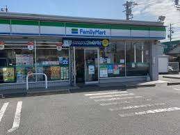 コンビニ　ファミリーマート中島新町四丁目店（コンビニ）まで436m