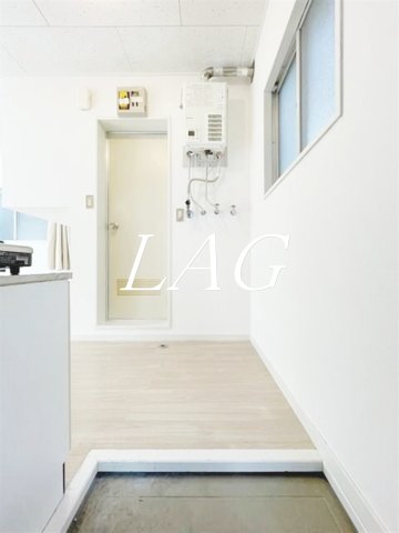 玄関　玄関です。