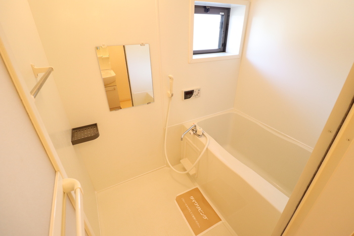 バス・シャワールーム　お風呂です