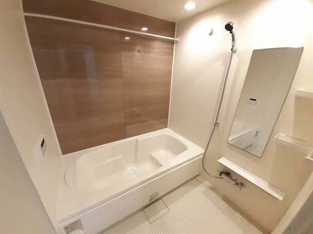 バス・シャワールーム　日々の暮らしに欠かせないお風呂です
