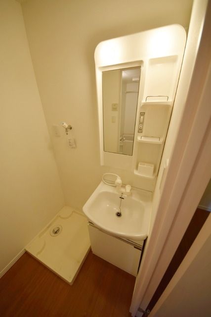 洗面設備　独立洗面台