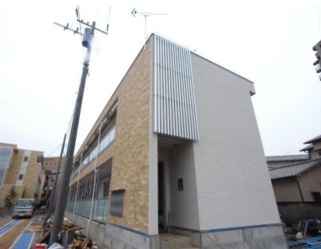 エントランス　外観