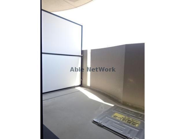 バルコニー　広いバルコニー