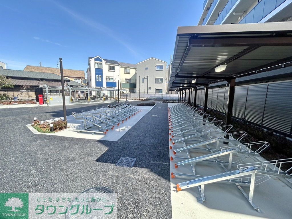 駐車場　駐車場