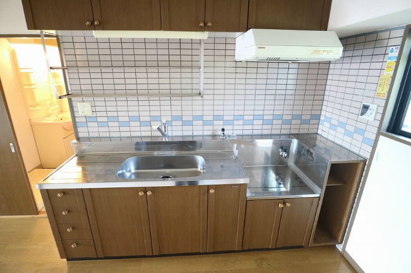 キッチン　キッチン　※別号室参考写真