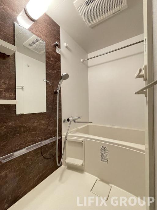 バス・シャワールーム　風呂