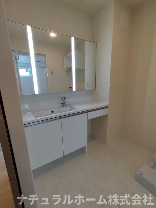 洗面設備　洗髪洗面化粧台