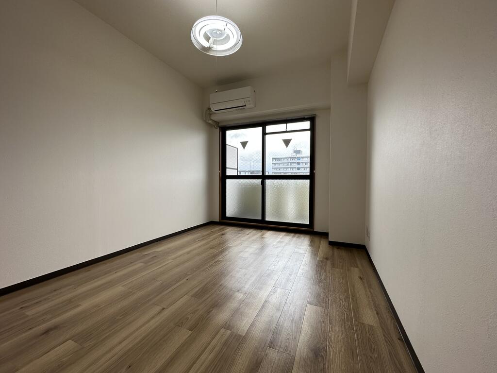 居室・リビング　洋室1