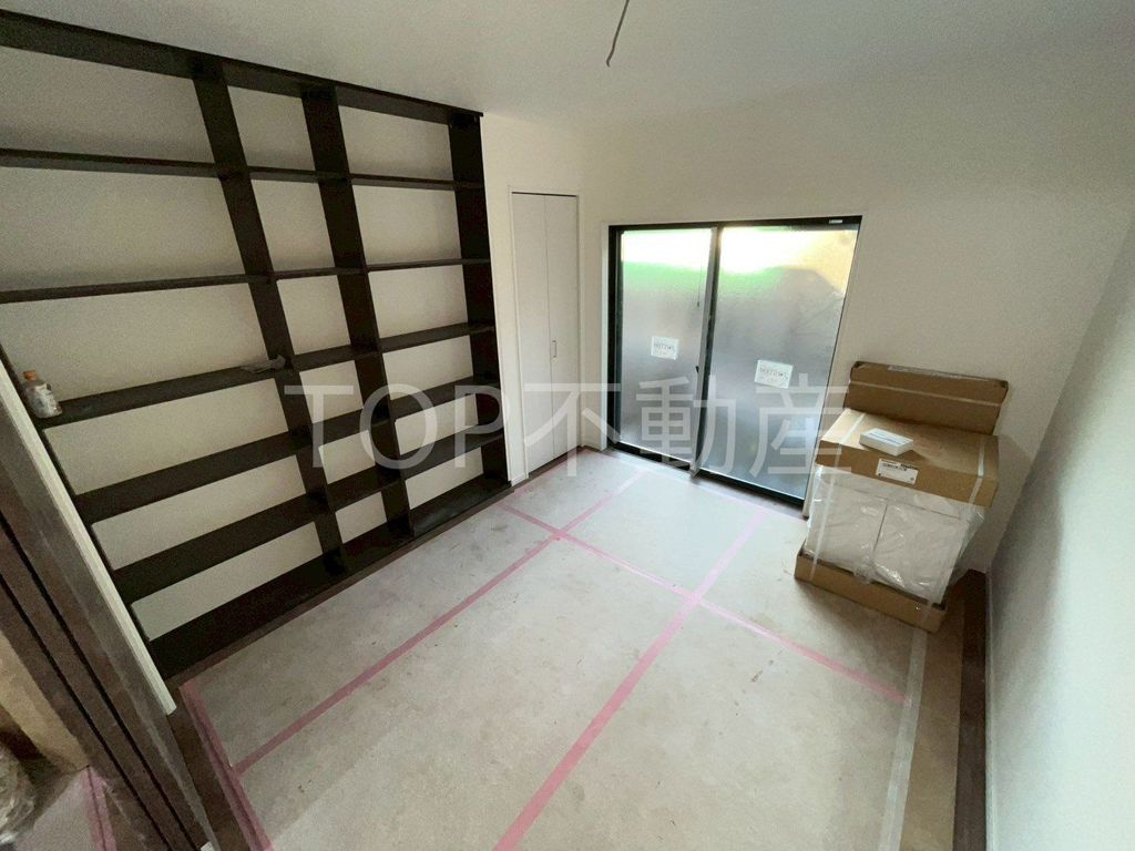 収納　バルコニー