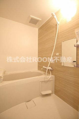 バス・シャワールーム　お風呂です