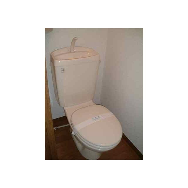 トイレ　清潔感のあるトイレです。