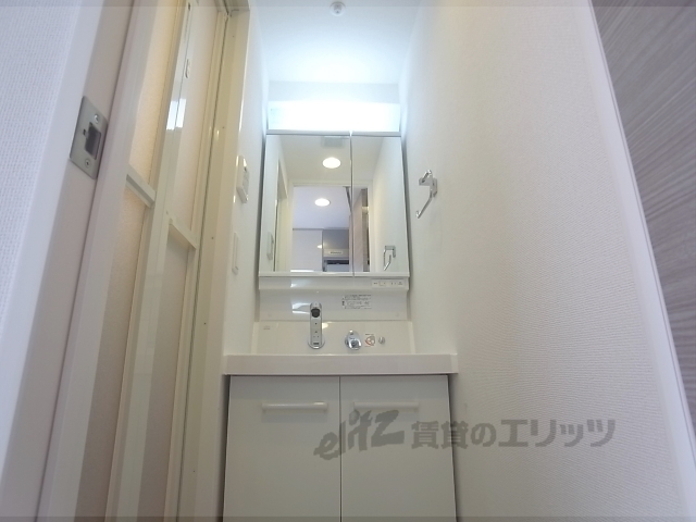 洗面設備　洗面化粧台