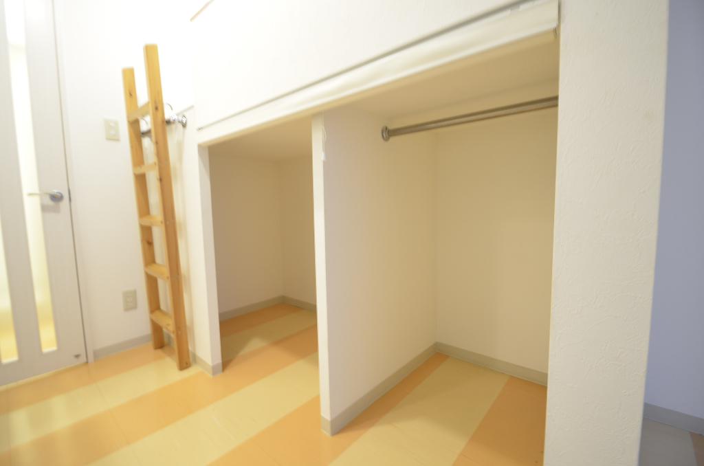 収納　クローゼット