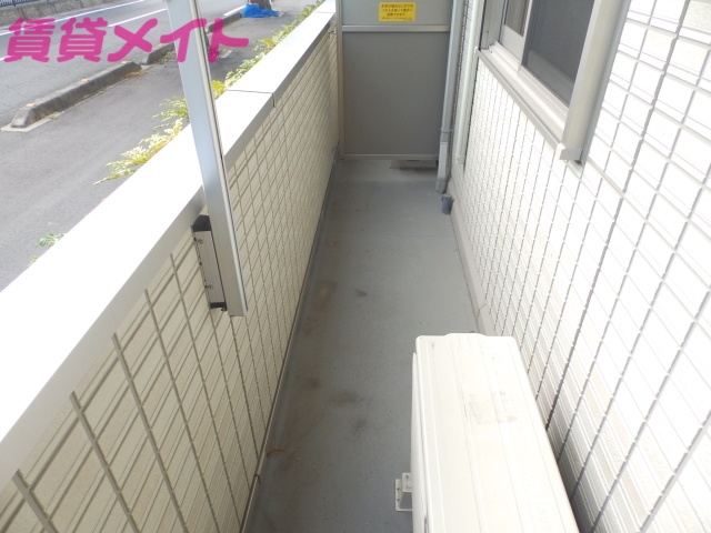 バルコニー　同型参考写真