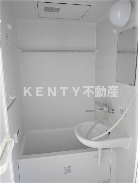 バス・シャワールーム　お風呂で日々の疲れを落としましょう