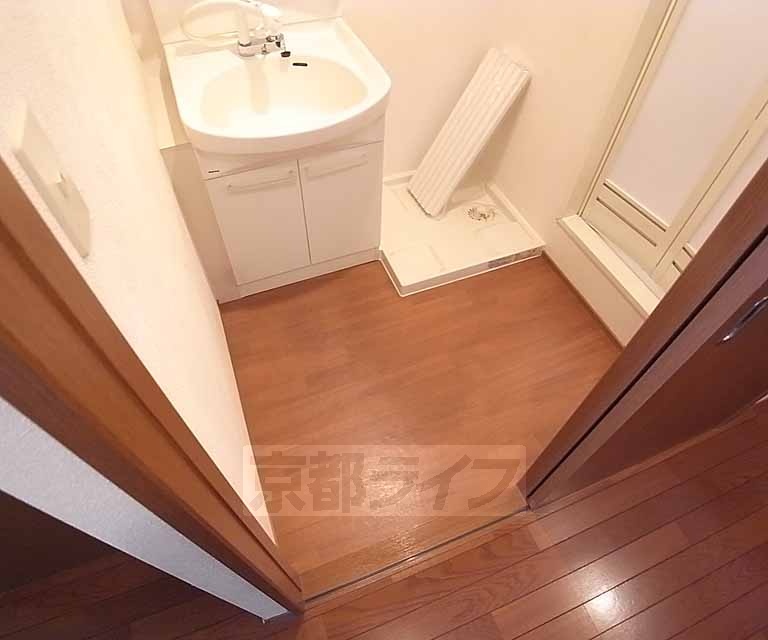 洗面設備　脱衣場です。