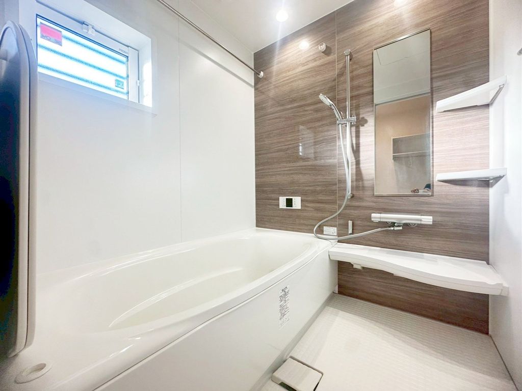 バス・シャワールーム　バス