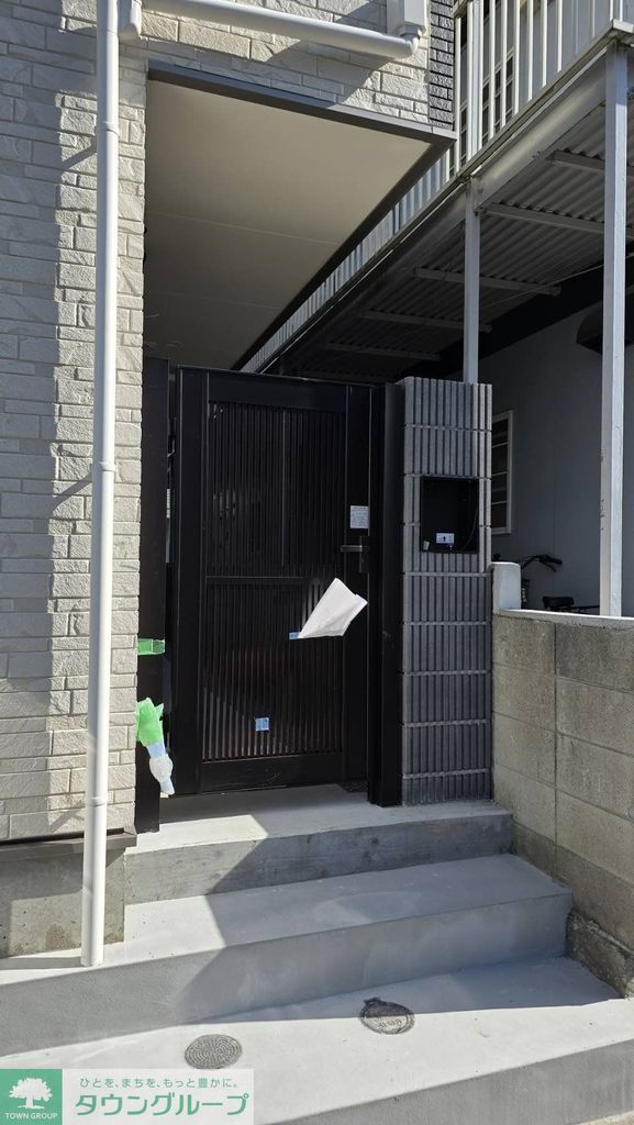 エントランス　エントランス