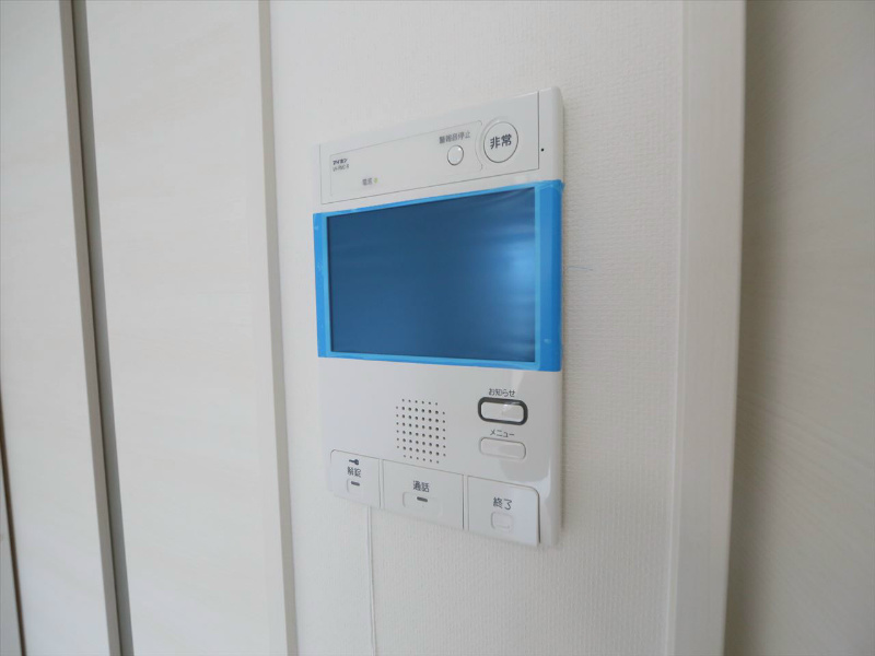 セキュリティ　ＴＶモニター付インターホン　イメージ写真