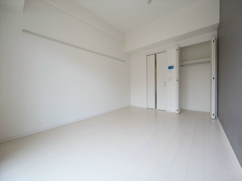 居室・リビング　洋室8.6帖　クローゼット付（収納充実してます）イメージ写真