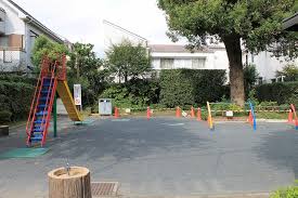 公園　要町一丁目広場仮児童遊園（公園）まで219m