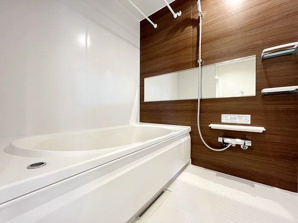 バス・シャワールーム　バス