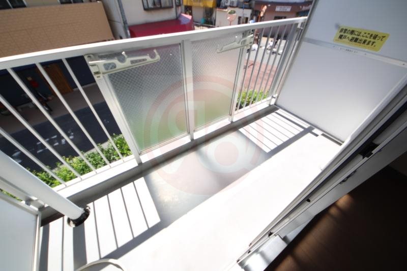 バルコニー　バルコニー付きです