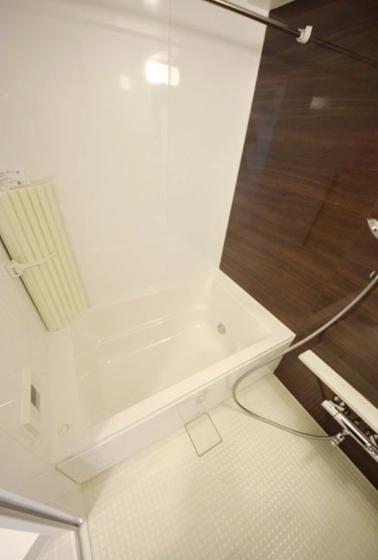 バス・シャワールーム　お風呂です