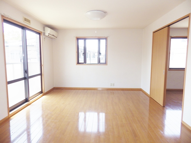 居室・リビング　※同物件別号室（イメージ）