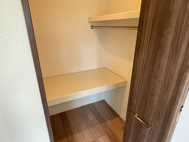 収納　ウォークインクローゼット