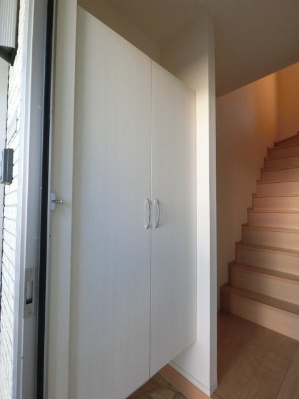 玄関　図面と現状に相違がある場合には現状を優先