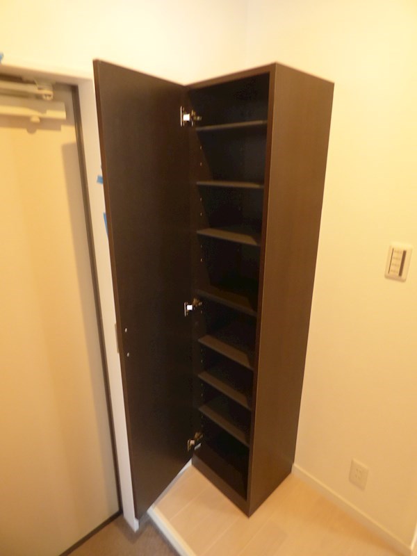 玄関　※同シリーズの別物件の写真です