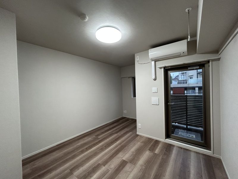 居室・リビング　※写真は別部屋です。