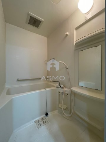 バス・シャワールーム　同マンション別部屋参考写真