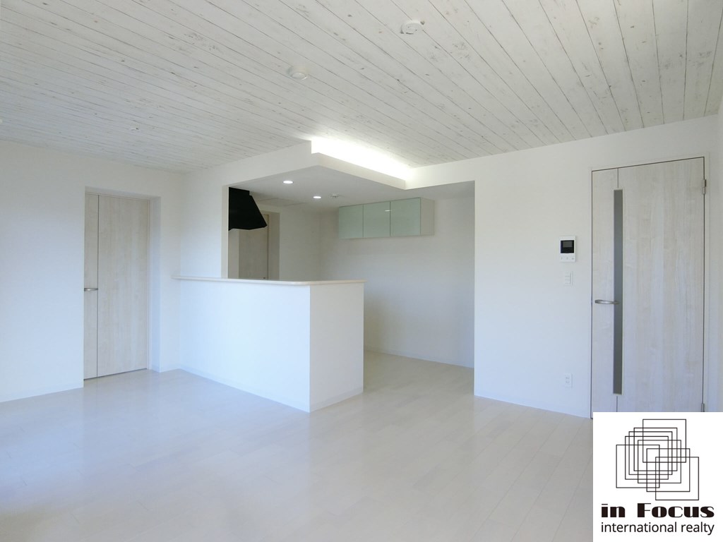 居室・リビング　エアコン付きで暑い夏も快適です