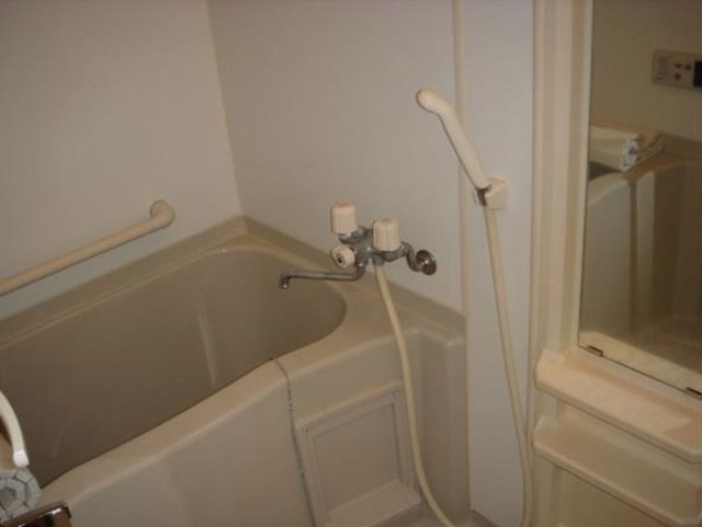 バス・シャワールーム　浴室乾燥機付