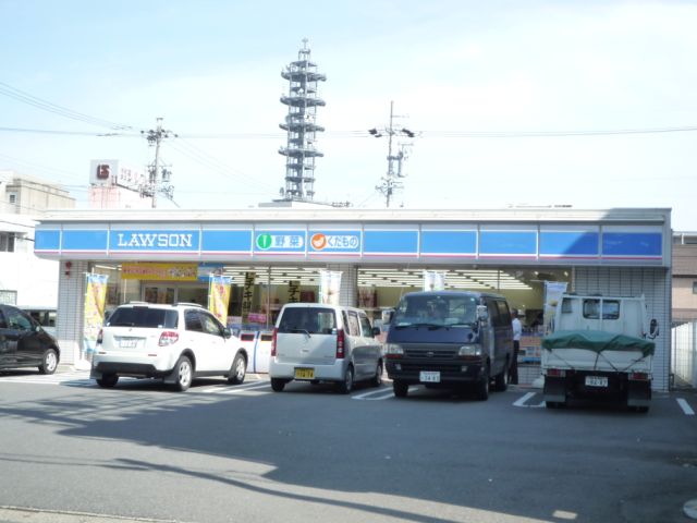 コンビニ　ローソン（コンビニ）まで290m