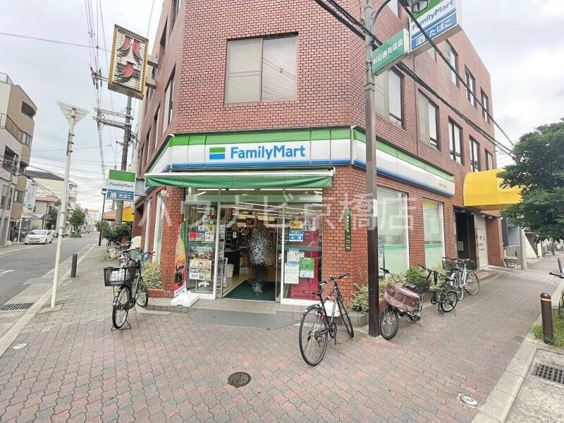 コンビニ　ファミリーマート関目三丁目店（コンビニ）まで167m