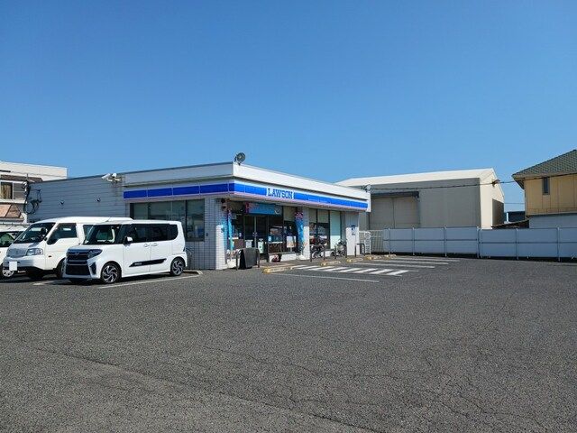 コンビニ　ローソン大垣内店様（コンビニ）まで1100m