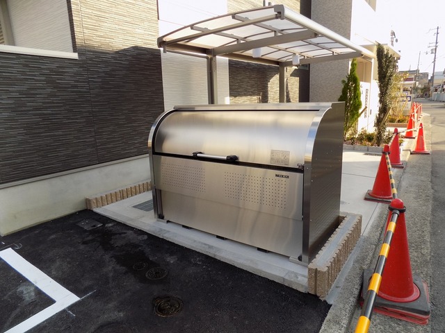 その他共有部分　同一施工会社同一仕様写真