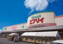 スーパー　Tient(チエント) エブリイ茶屋町店（スーパー）まで566m